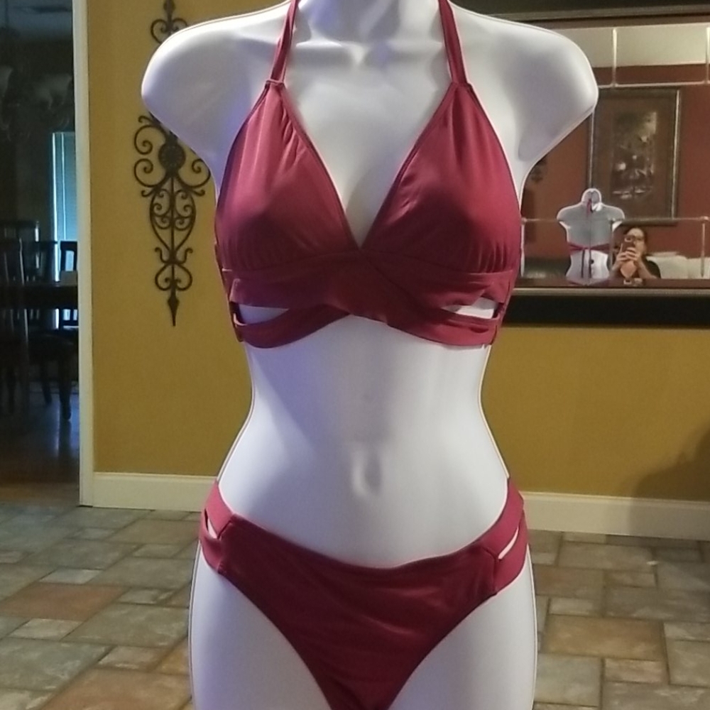 🌺Massimo crisscross halter Bikini